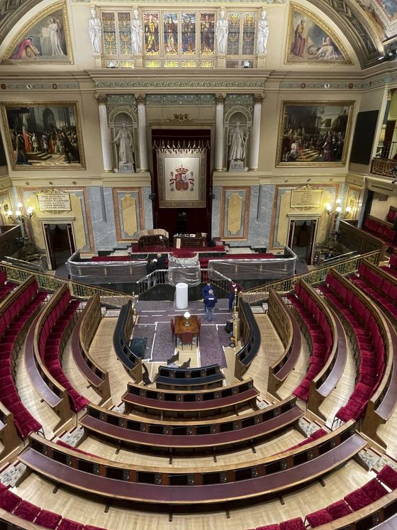 El Congreso de los Diputados, engalanado para la jura de Leonor. (EFE)