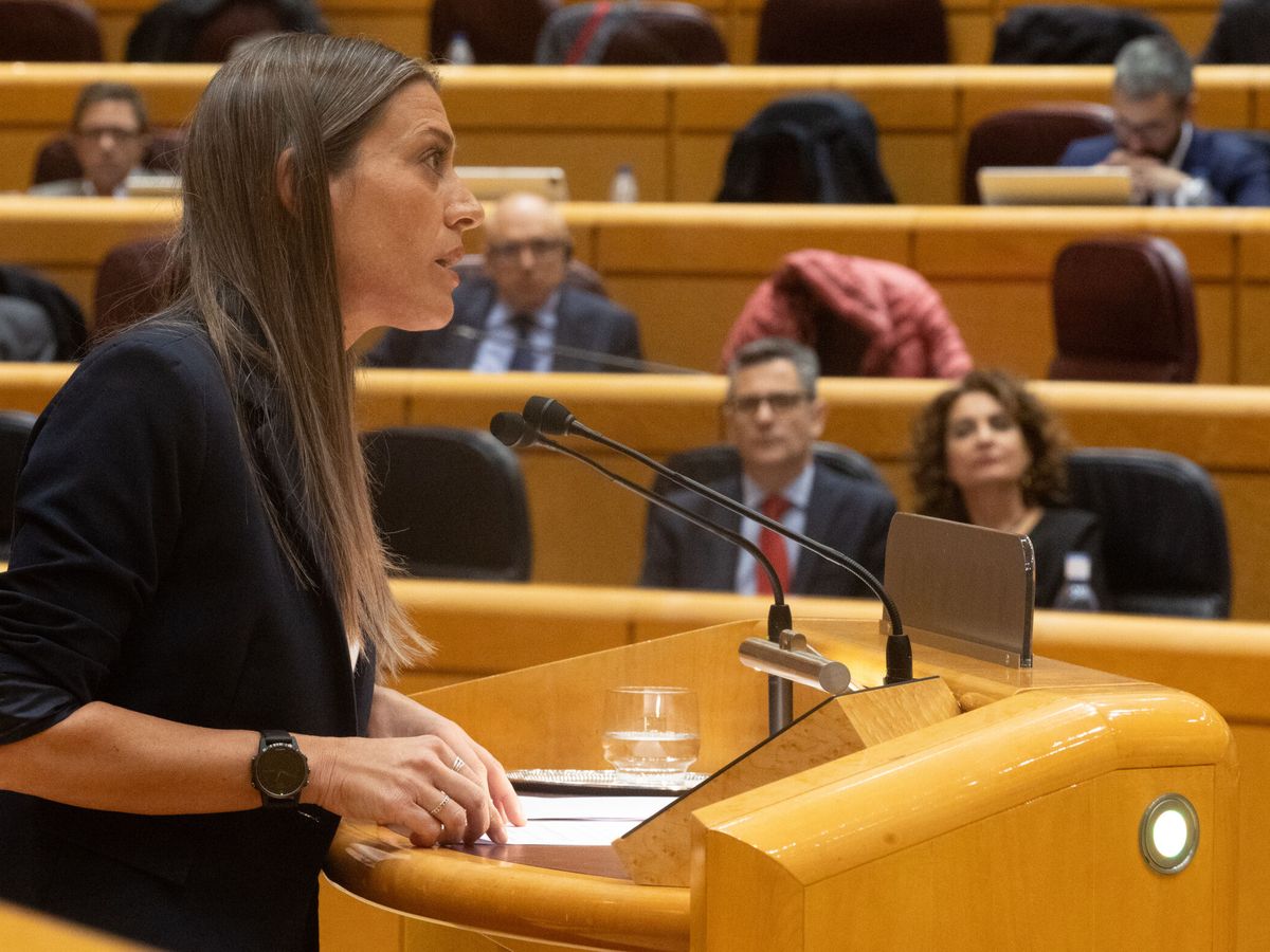 Foto: Miriam Nogueras, en su intervención durante el debate en el Congreso. (Europa Press / Eduardo Parra)