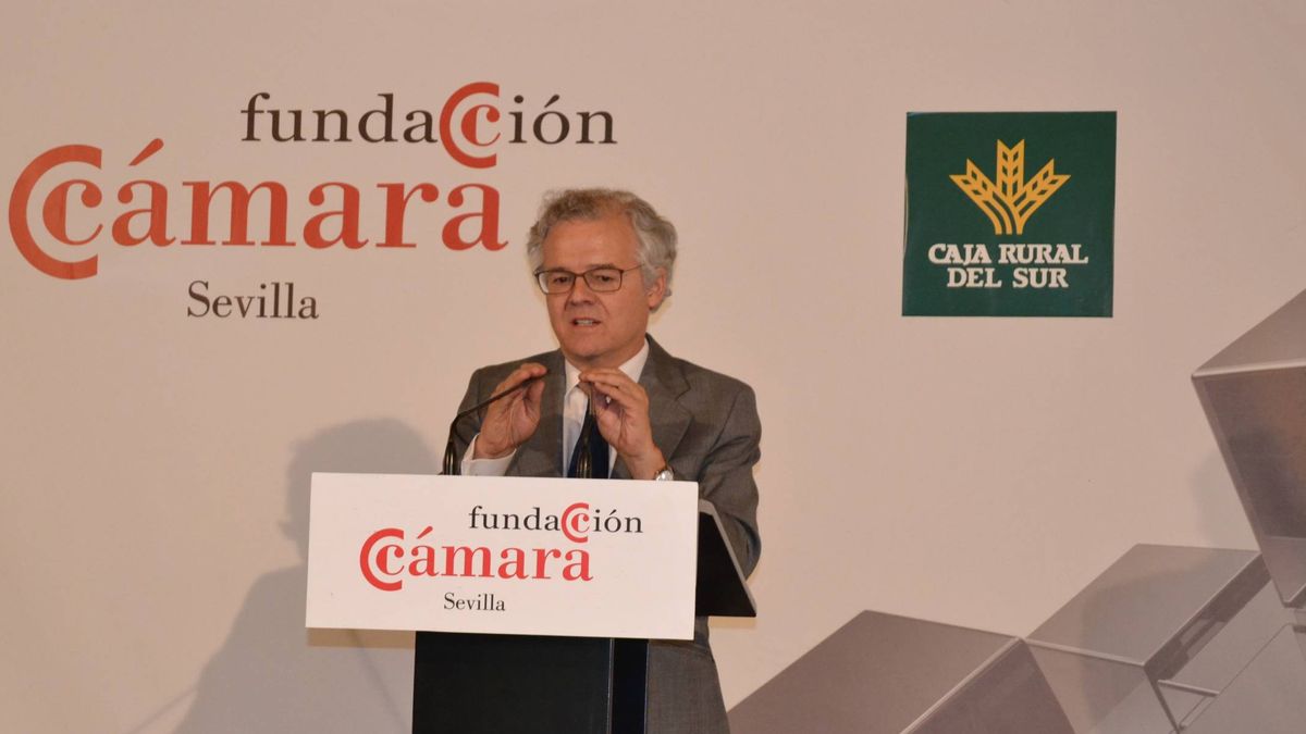 La CNMV 'se vende' en Sevilla para atraer a grupos familiares y cooperativas a la Bolsa