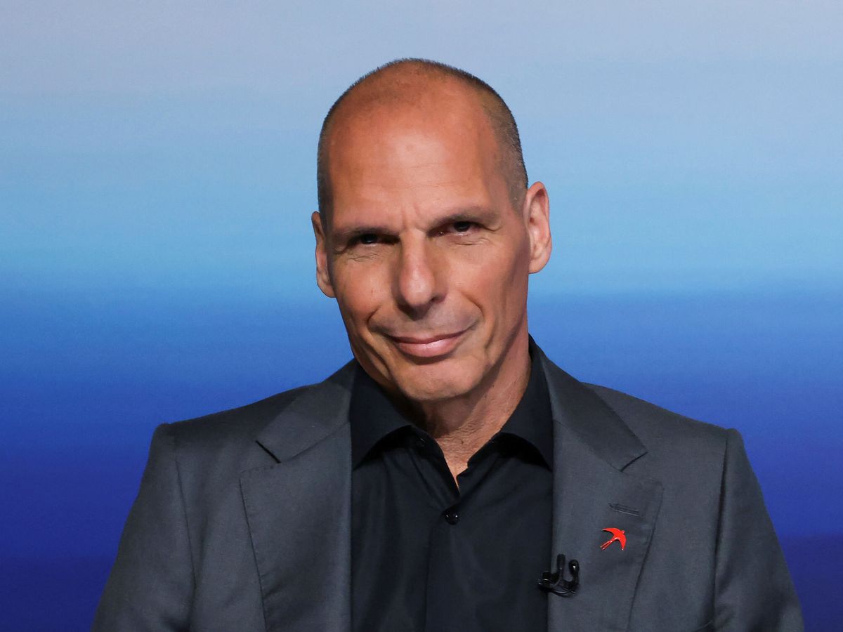 Foto: Yanis Varoufakis, durante un debate en la televisión griega en mayo de 2023. (Reuters/Alexandros Avramidis)