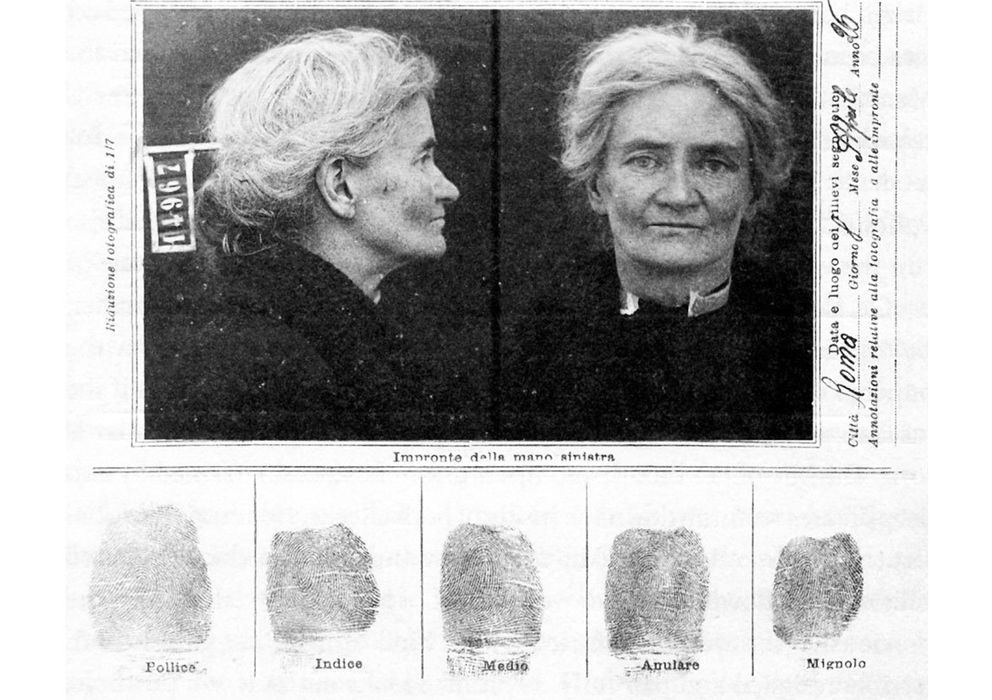 Foto: Ficha policial de Violet Gibson tras tirotear a Mussolini