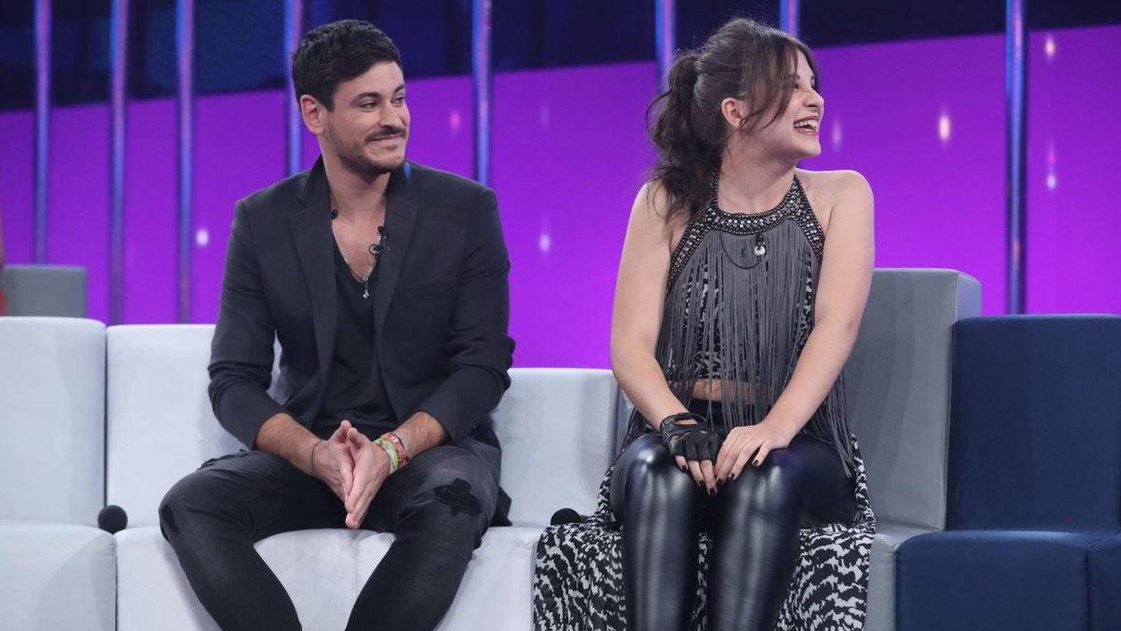 Foto: Cepeda y Thalía en la gala 4 de 'OT 2017'. (RTVE)