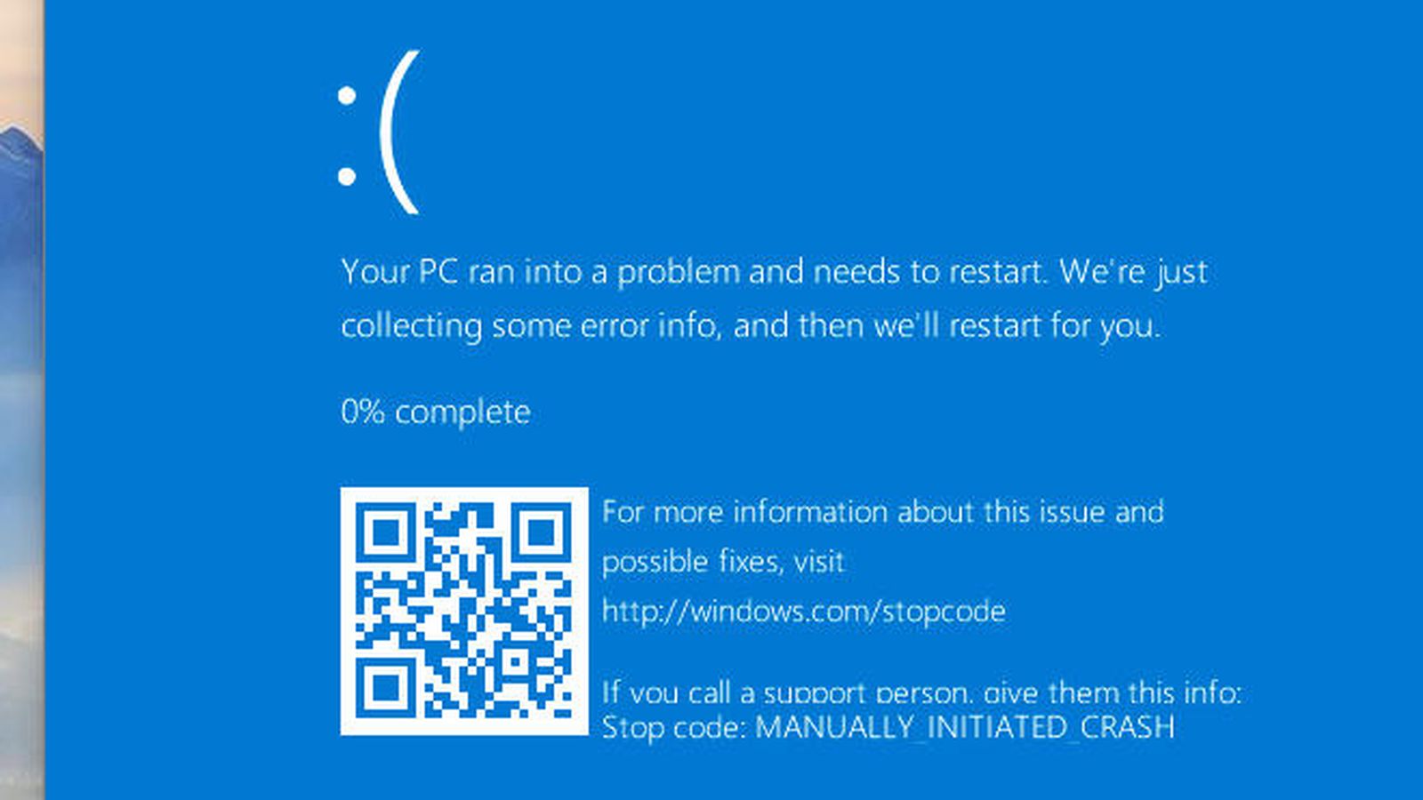 Foto: 'Pantallazo azul de la muerte' en Windows 10, con los nuevos códigos QR. (Imagen: Imgur)