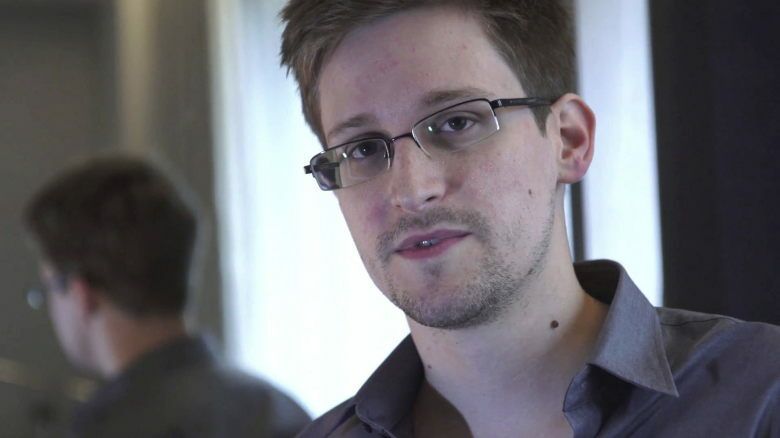 Snowden solicita asilo temporal en rusia