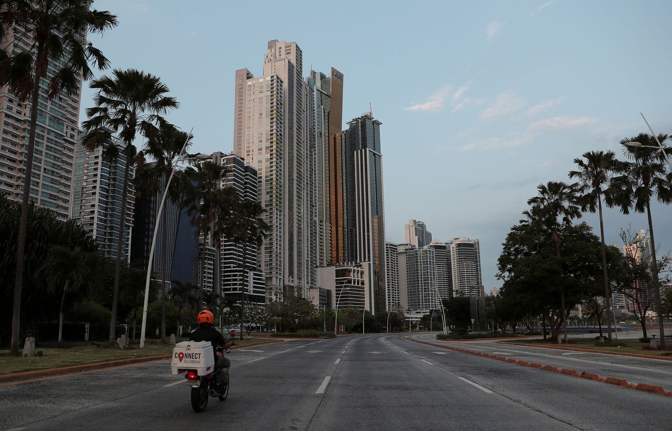 Calles vacías en Ciudad de Panamá. (Reuters)
