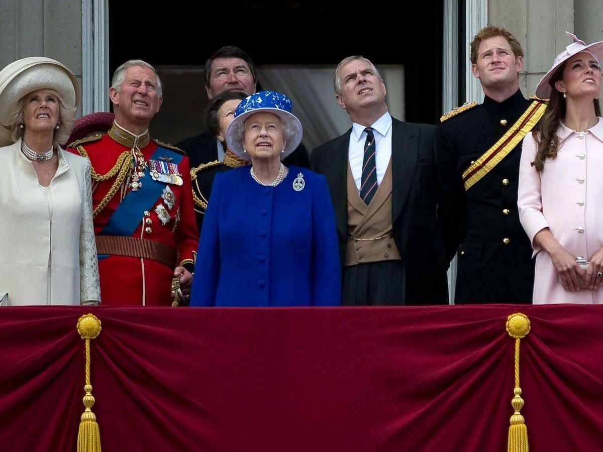 Foto: La familia real británica, en una imagen de archivo. (Reuters/Paul Hackettt)