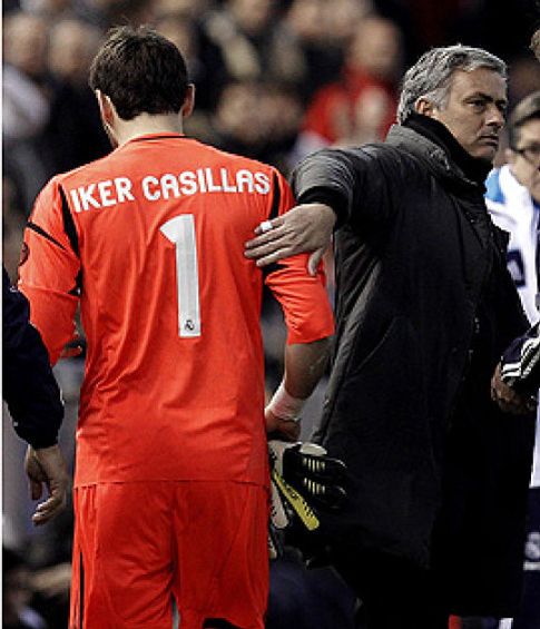 Foto: La titularidad de Iker Casillas y el futuro de Mourinho