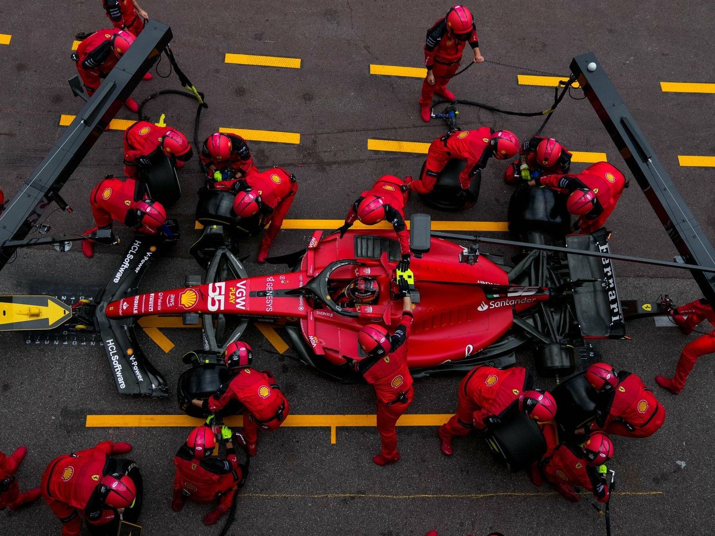 Ferrari no acertó en su estrategia de paradas en boxes. (Ferrari)