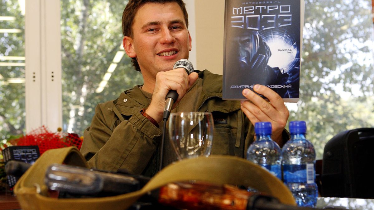 Rusia declara en busca y captura a Glujovski, autor de 'Metro 2033', por sus críticas a la guerra
