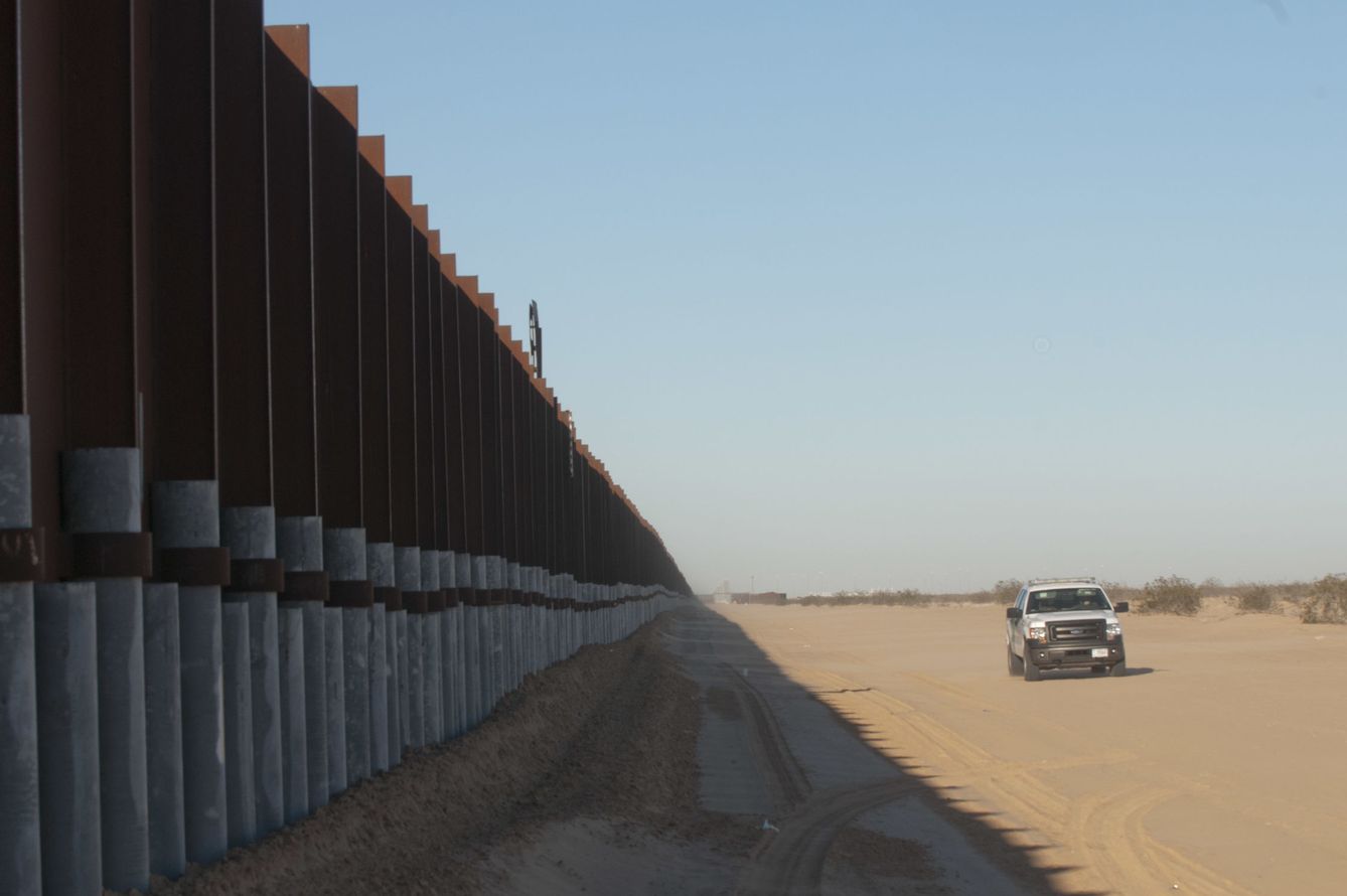 Frontera entre EEUU y México en Arizona. (EFE)