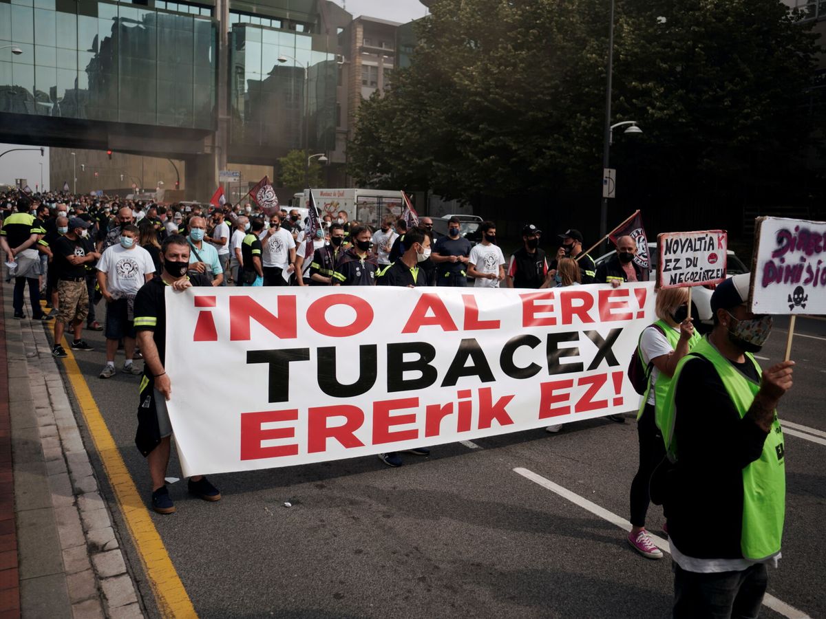 Foto: Manifestaciones contra el ERE de Tubacex (EFE)