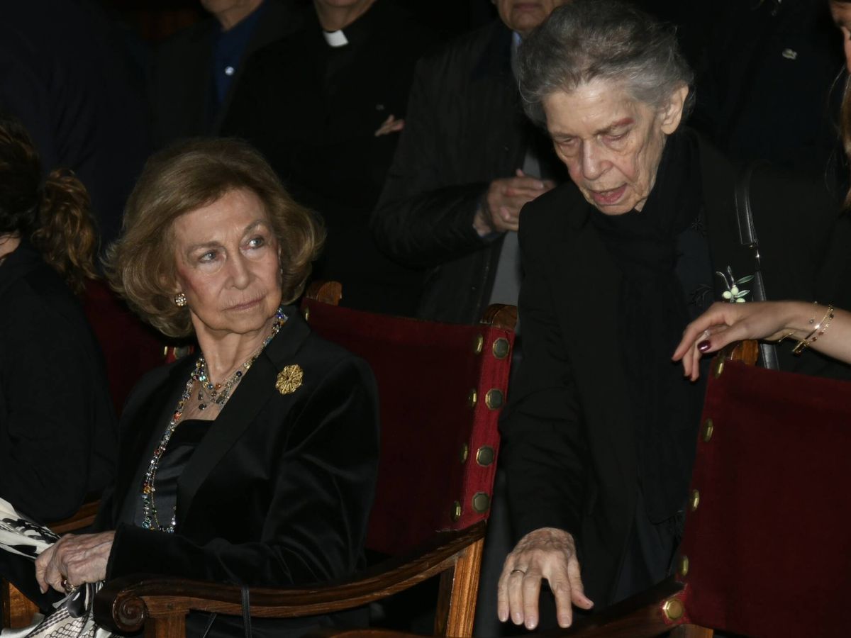 Foto: La reina Sofía, junto a su hermana Irene en Mallorca. (Gtres)