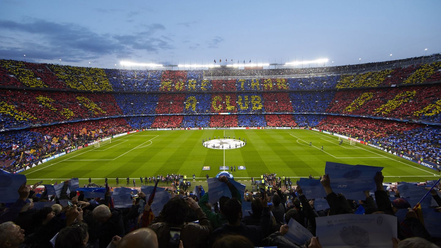 Un partido en el Camp Nou en 2017, antes del covid-19. (Reuters)