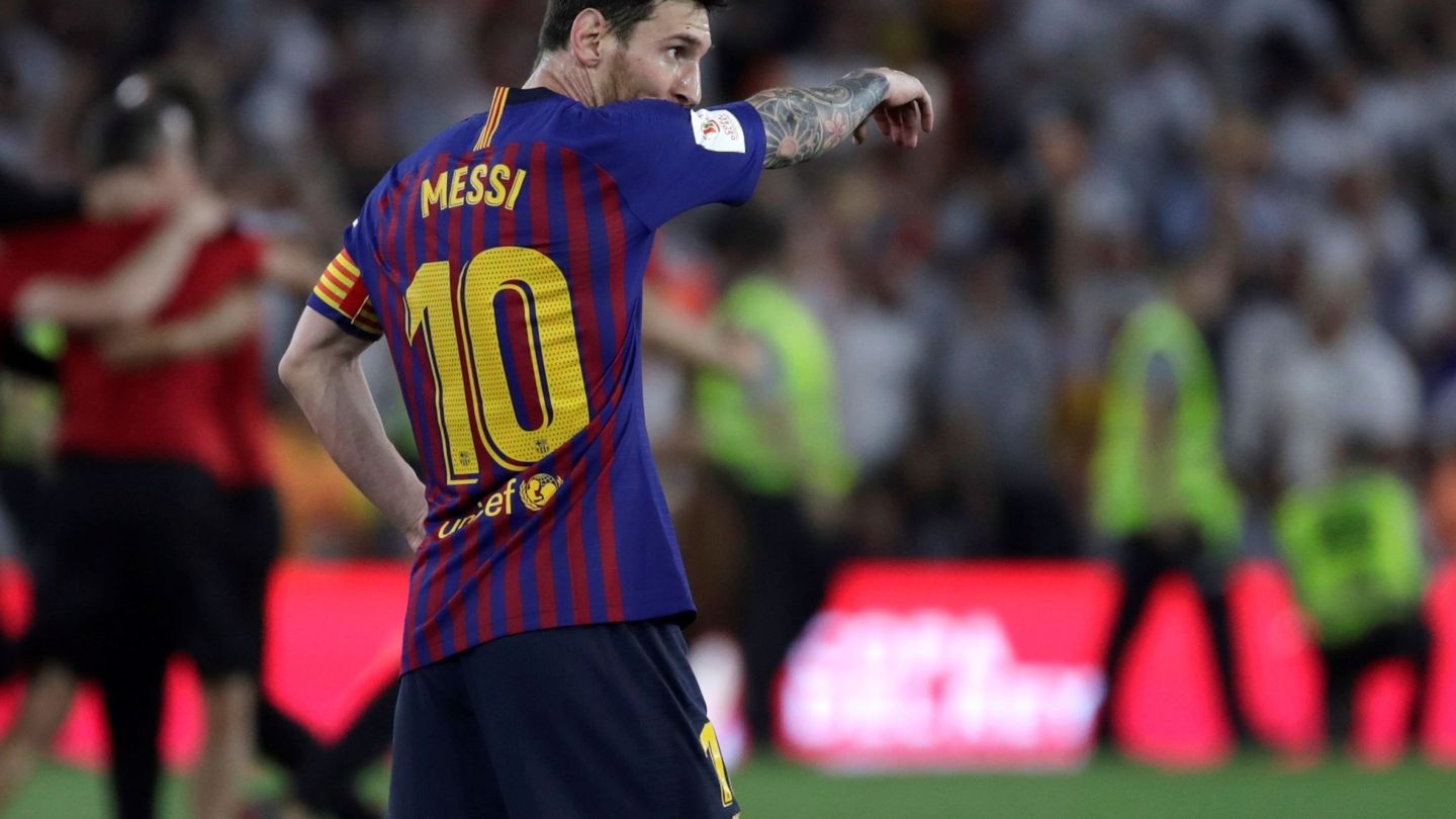 Excepto Messi y pocos más, nadie está a salvo de las críticas en el Barcelona. (EFE)
