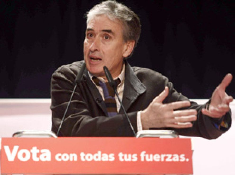 Foto: Jáuregui, el eterno 'número dos', deja el Congreso irritado con Zapatero