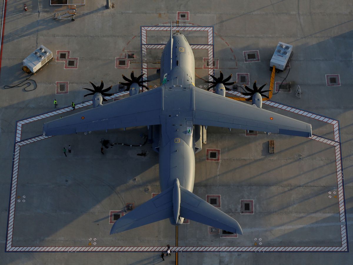 Foto: Vista de un Airbus en la planta de montaje de Sevilla. (Reuters/Marcelo del Pozo)