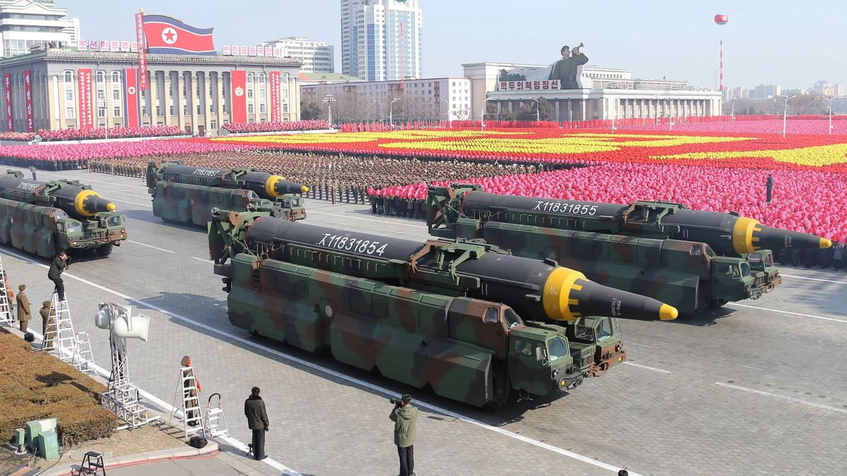 Kim Jong-Un se compromete a deshacerse de sus armas nucleares sin la retirada de EEUU