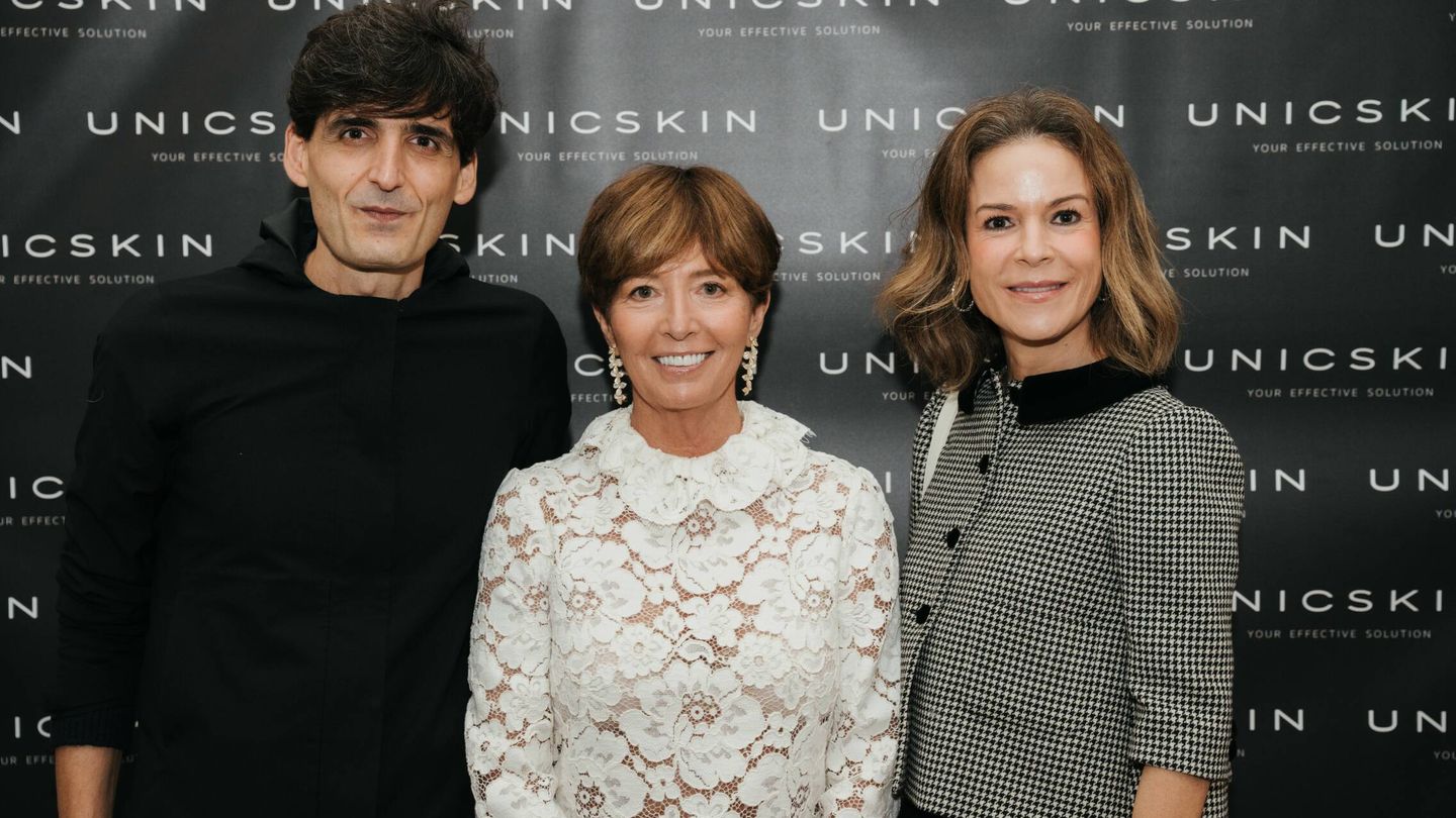 Joaquín Trías, Casilda Aguirre e Inés Balmaseda. (Cortesía Unicskin)