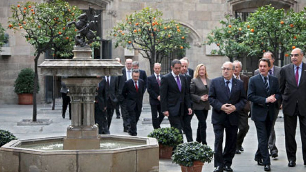 ‘Guerra’ de cifras entre CiU y PSC a cuenta de las finanzas de la Generalitat