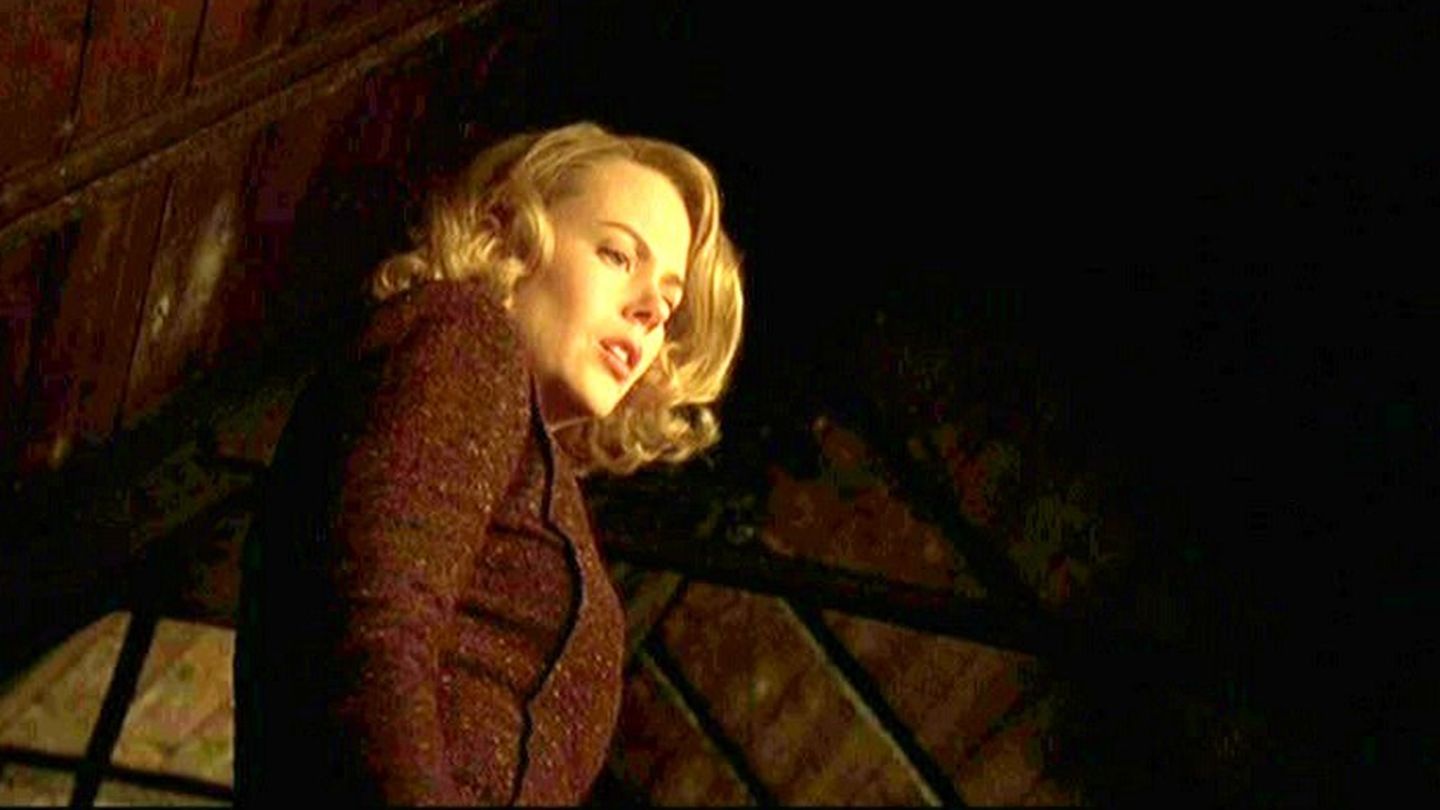 Nicole Kidman, en una imagen de 'Los Otros' de Amenábar