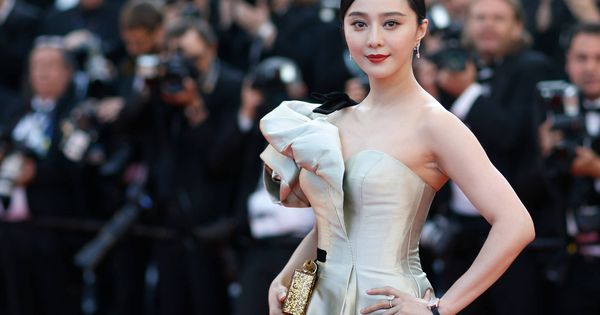 Foto: La actriz china Fan Bingbing posa en la alfombra roja del festival de Cannes. (Reuters)