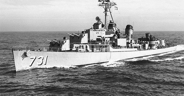 Foto: El destructor USS Maddox. (CC/Archivo Fotográfico de la Marina)