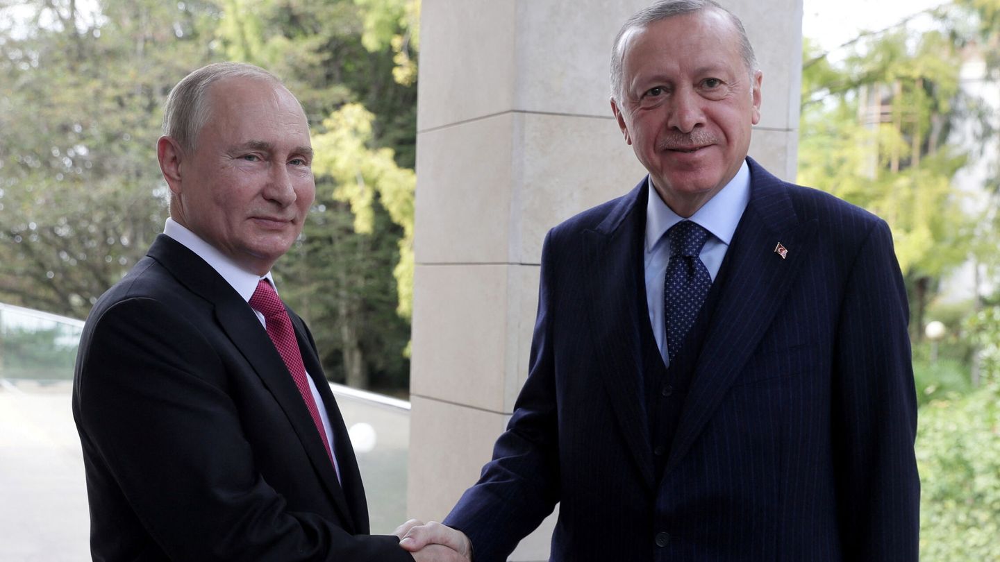 El presidente ruso, Vladimir Putin, y su homólogo ruso, Recep Tayyip Erdogan.