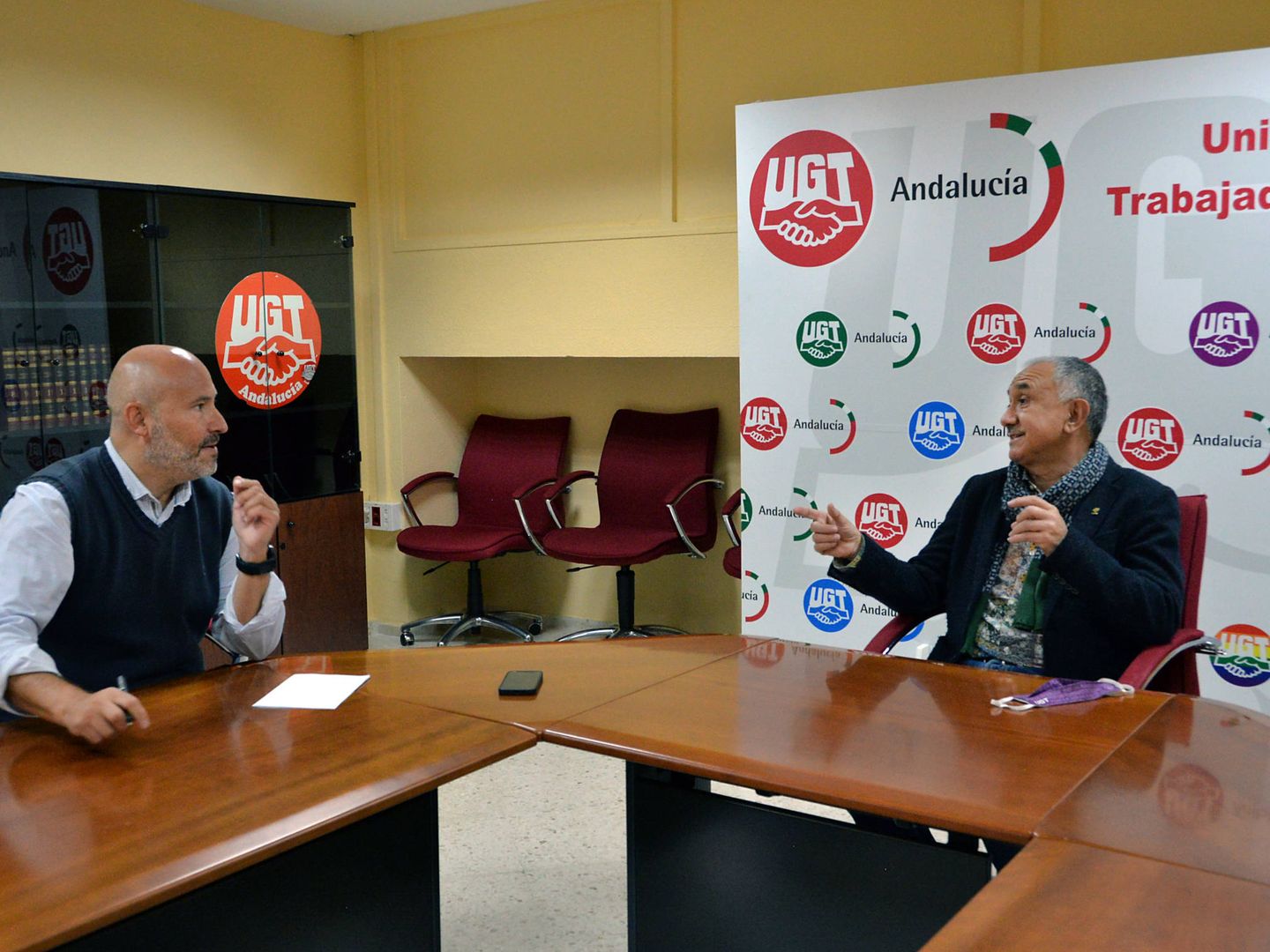 Pepe Álvarez, secretario general de UGT, durante la entrevista con El Confidencial. (J. A. Ortega)