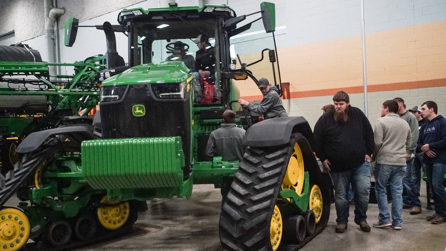 La feria de maquinaria agrícola Iowa Power Farming Show en Des Moines. (G. Cervera)