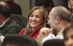 Tania Sánchez adelanta su marcha de IU para volar con Podemos