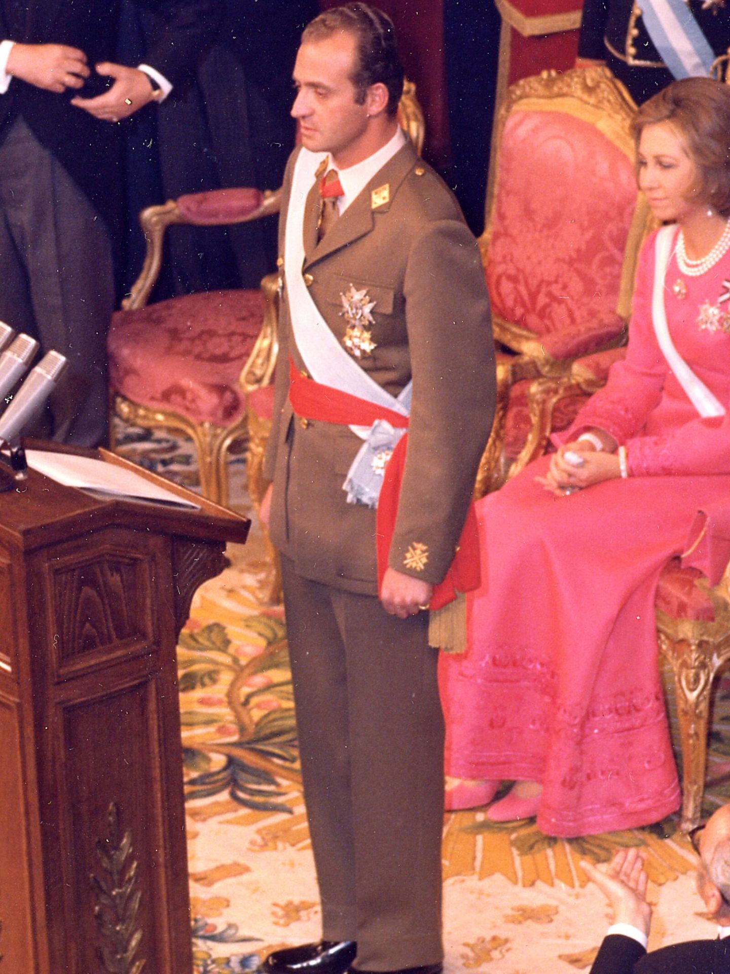 Así ha cambiado fisicamante el rey Juan Carlos I. (Cortesía/Archivo del Congreso de los Diputados)