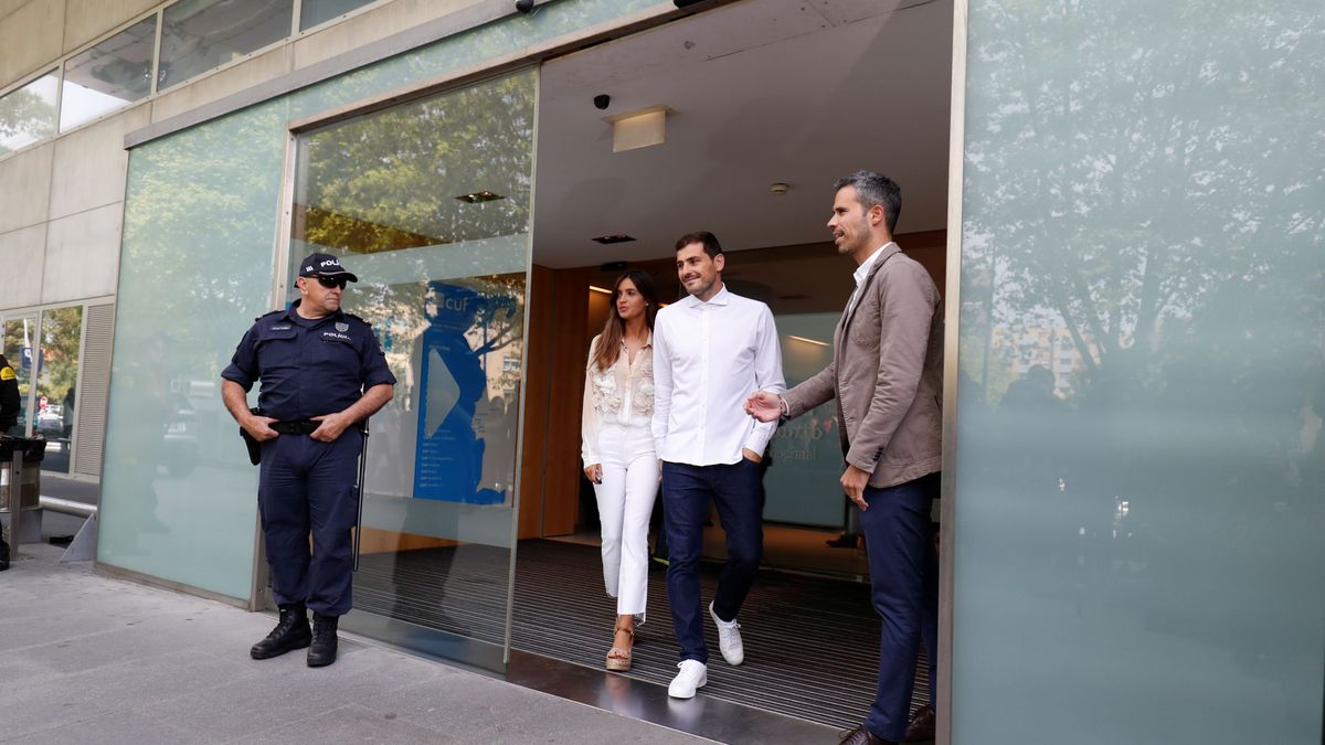 Iker Casillas sale del hospital: "Tuve mucha suerte. Puedo contarlo, lo podéis ver"
