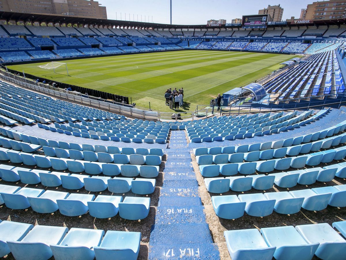 Foto: Panorámica del estadio del actual estadio de La Romareda. (EFE/Javier Cebollada)