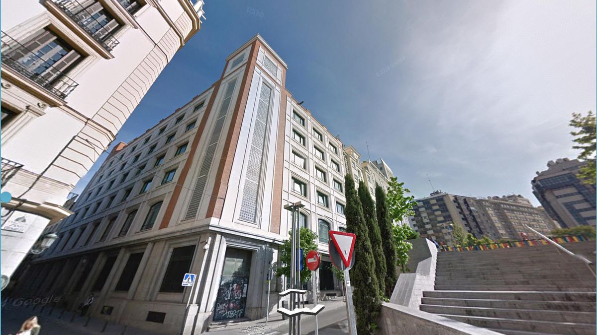 Telefónica suelta lastre inmobiliario y vende dos edificios en Madrid por 42 millones