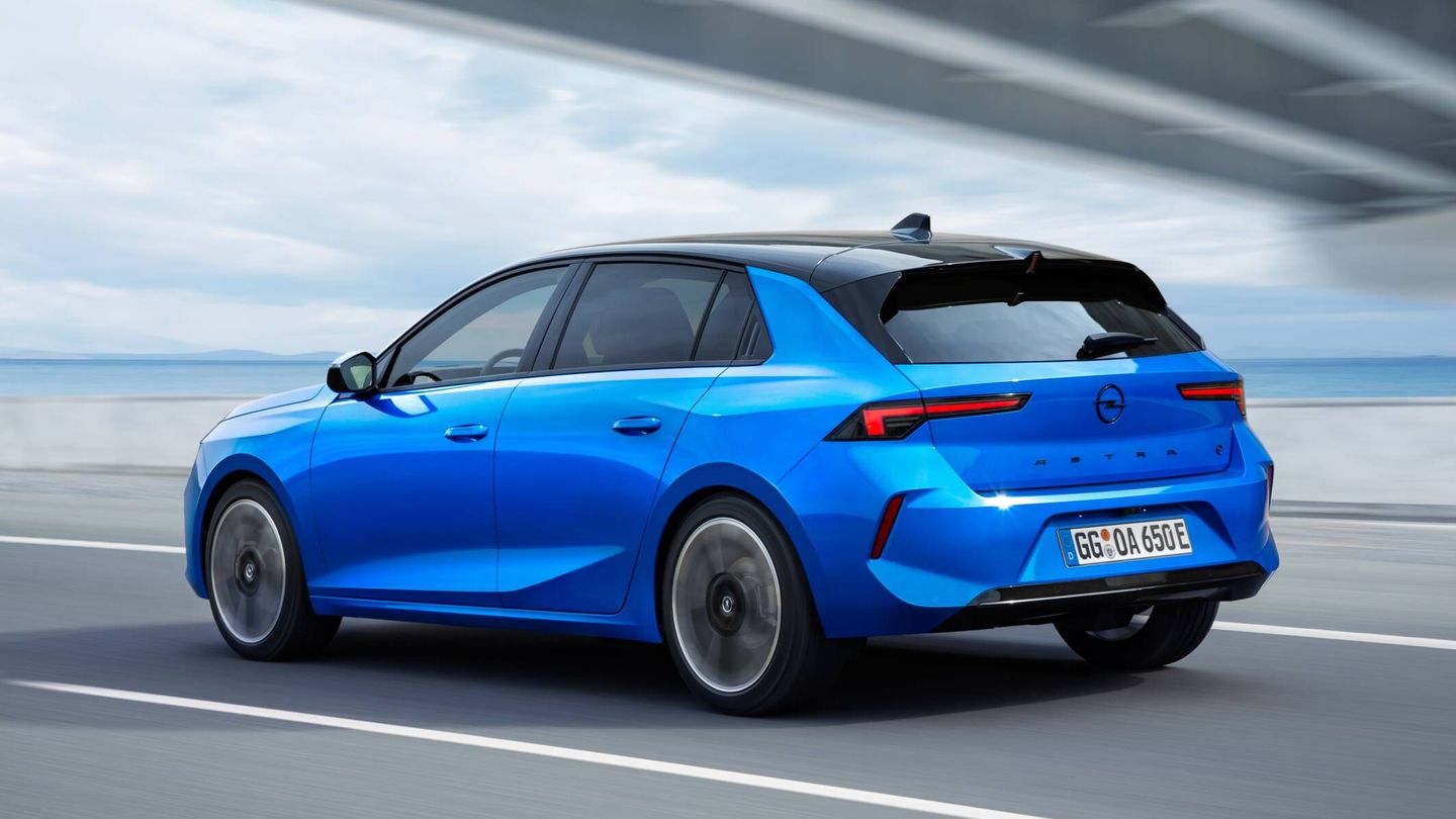 La autonomía media en ciclo WLTP del Opel Astra Electric es de 416 kilómetros.