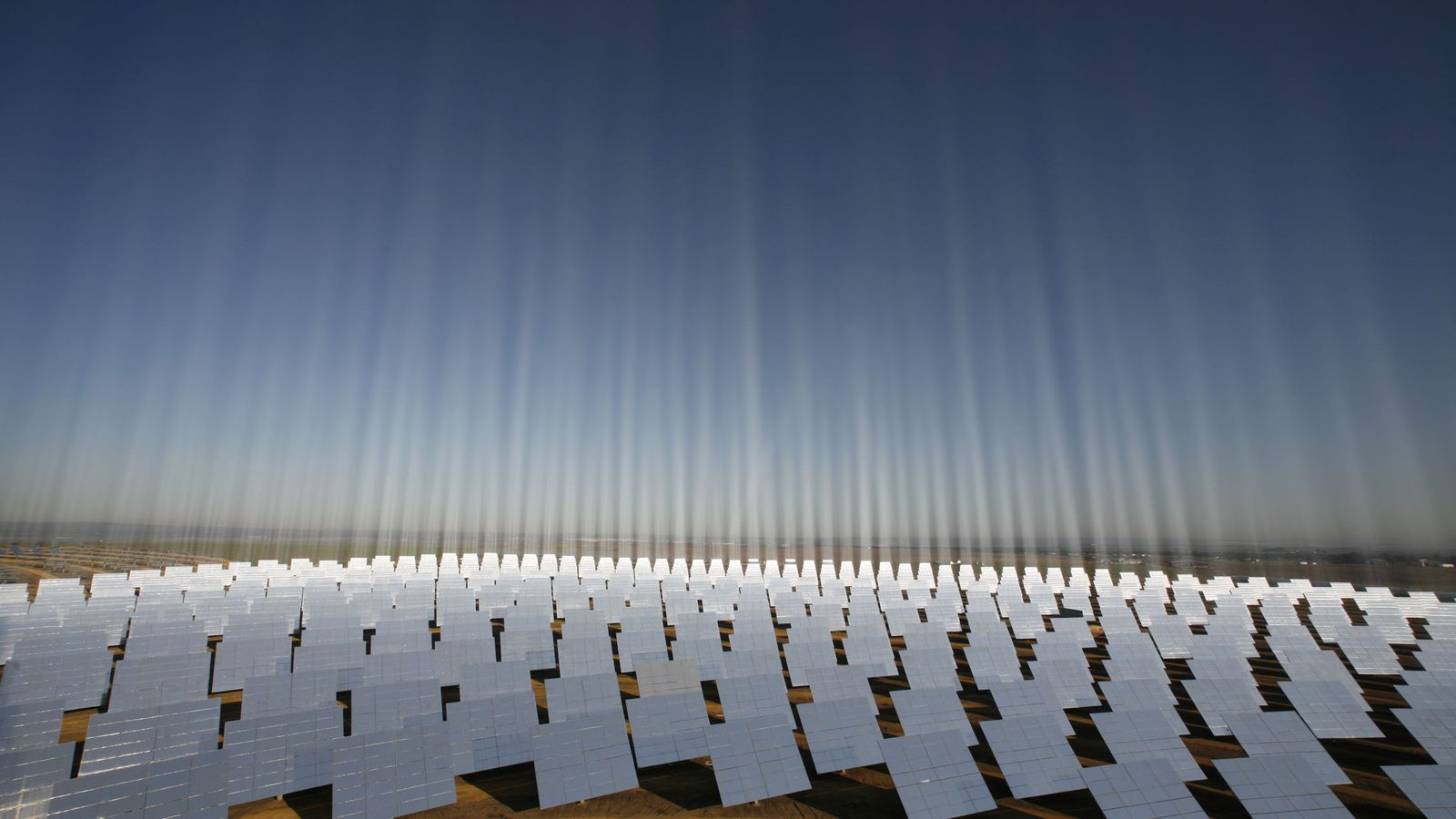 Foto: Planta de energía solar en España. (Reuters)