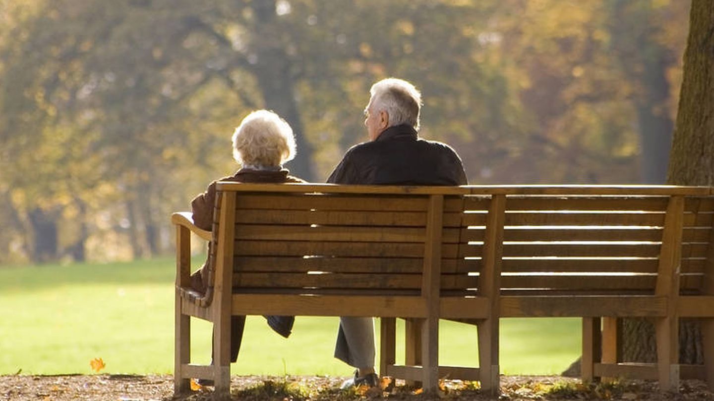 Los ancianos forman parte del colectivo de personas más vulnerables. (EFE)