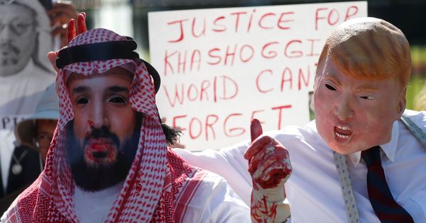 Foto: Activistas estadounidenses protestan por la desaparición y el presunto asesinato de Jamal Khashoggi frente a la Casa Blanca, el 19 de octubre de 2018. (Reuters)
