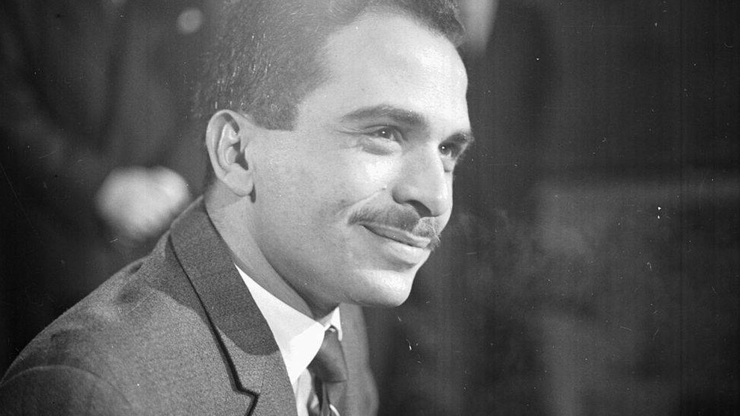 Hussein de Jordania, en 1964. (Getty)
