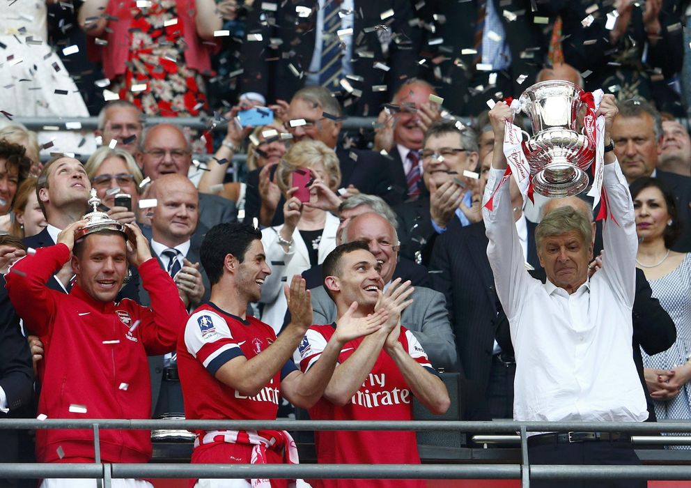 Foto: Wenger ganó de nuevo la FA Cup, como ya hiciera en 2005, cuando ganó su último título