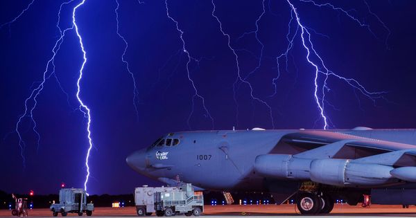 Foto: Un B-52 en una base aérea de Estados Unidos el pasado mes de agosto. (Reuters)