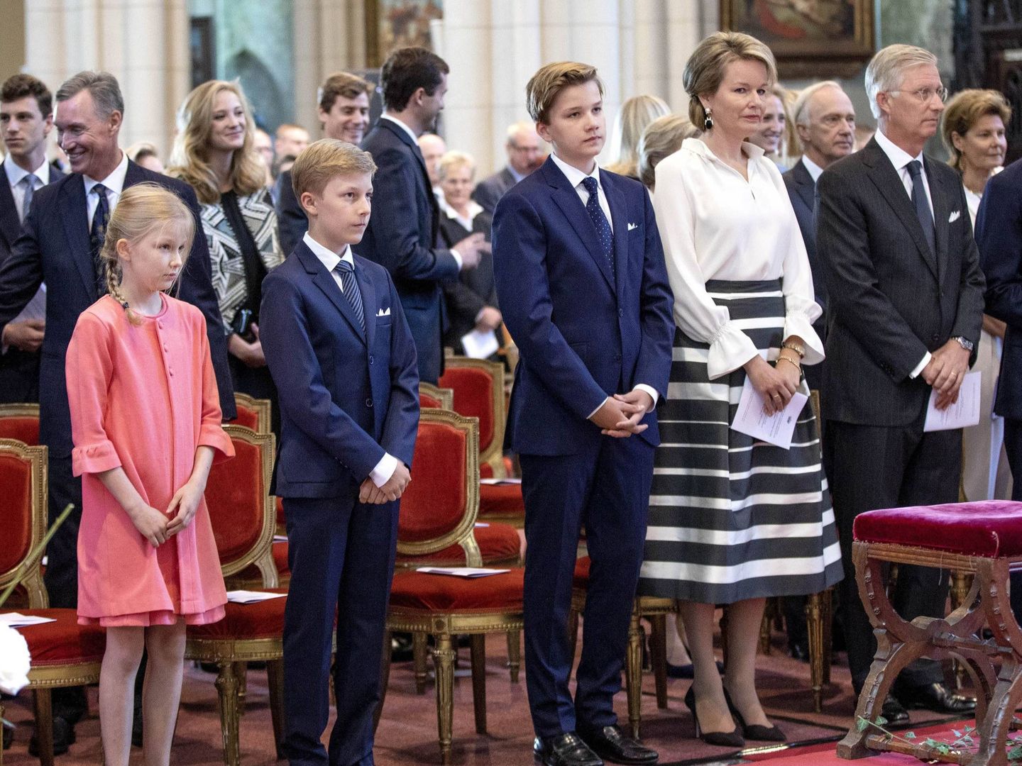 La familia real, durante el funeral. (Cordon Press)