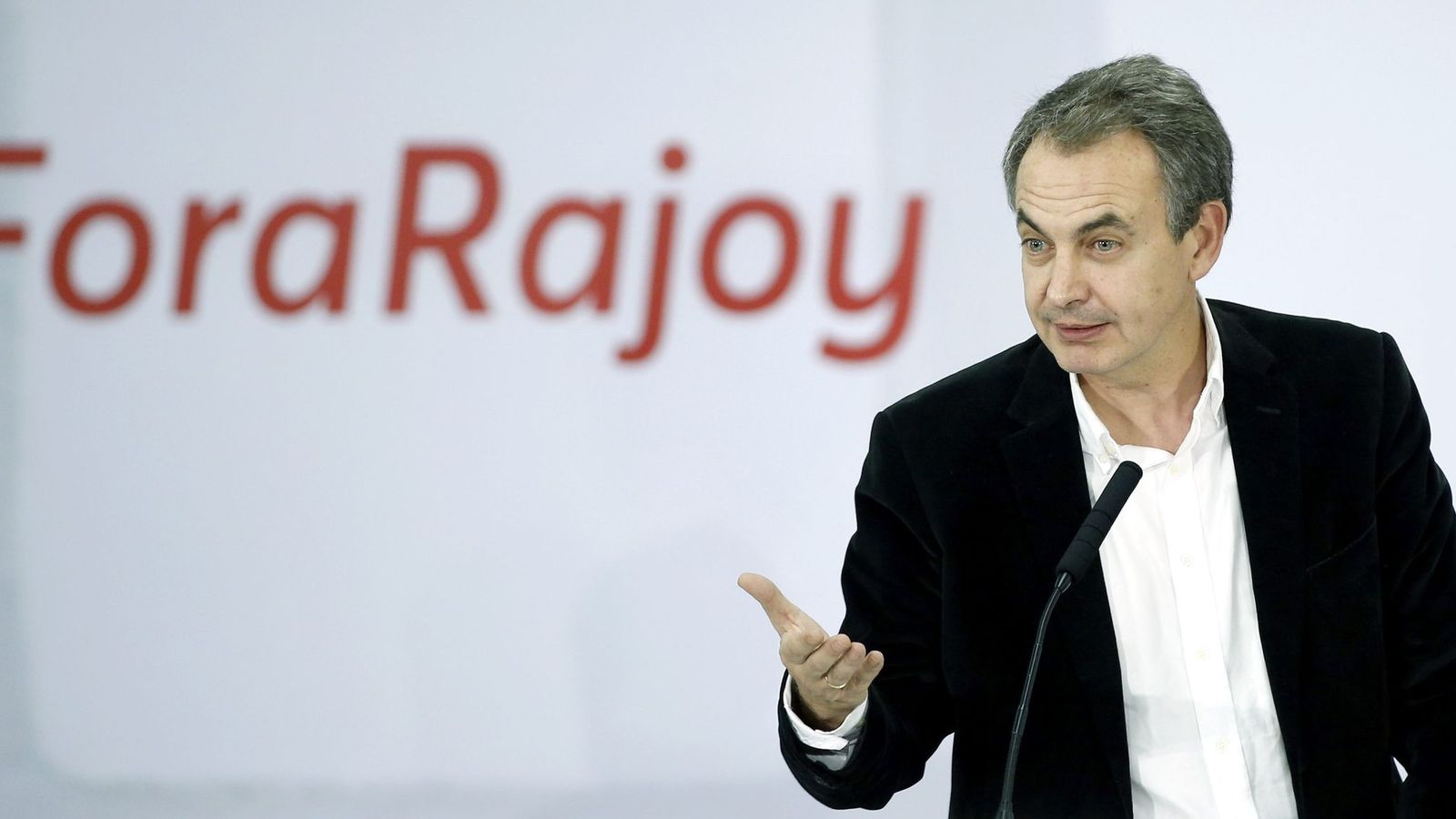 Foto: El expresidente del Gobierno, José Luis Rodríguez Zapatero, en un mitin en Sabadell. (Efe)