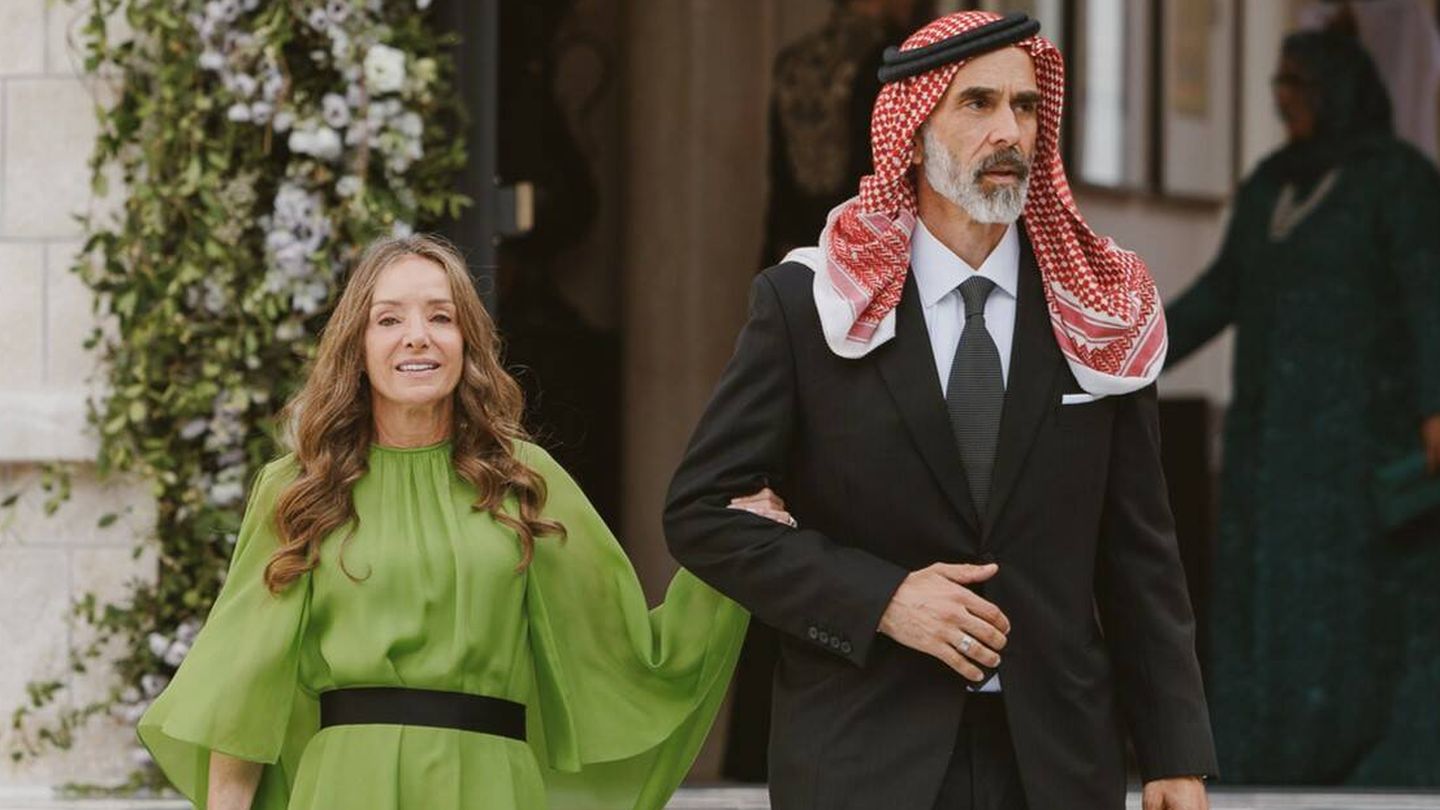 Miriam de Ungría con el príncipe Ghazi, en la boda de Hussein de Jordania. (Corte Hachemita)