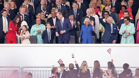 La familia real británica al completo en el concierto de la coronación de Carlos III: los mejores looks e imágenes