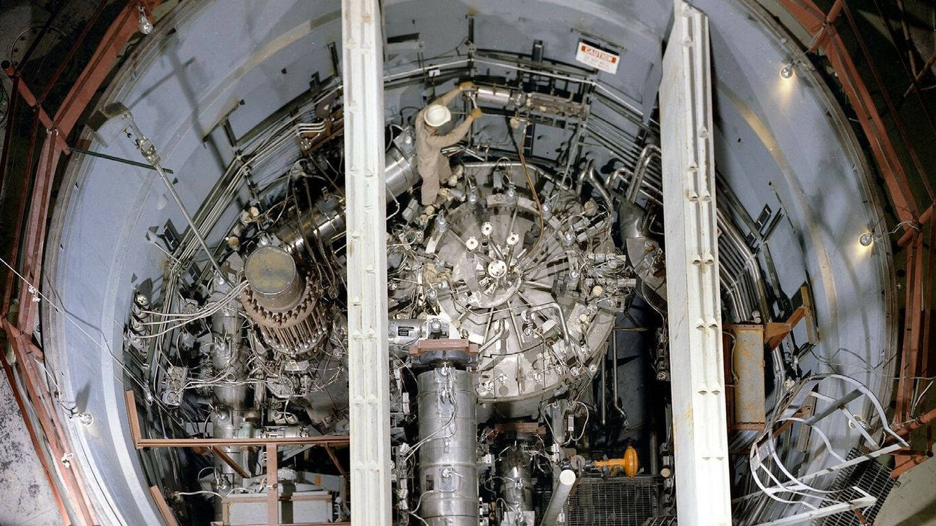Foto: Vista superior del reactor de sales fundidas experimental del Laboratorio Nacional de Oak Ridge, en EEUU. (US DOE)