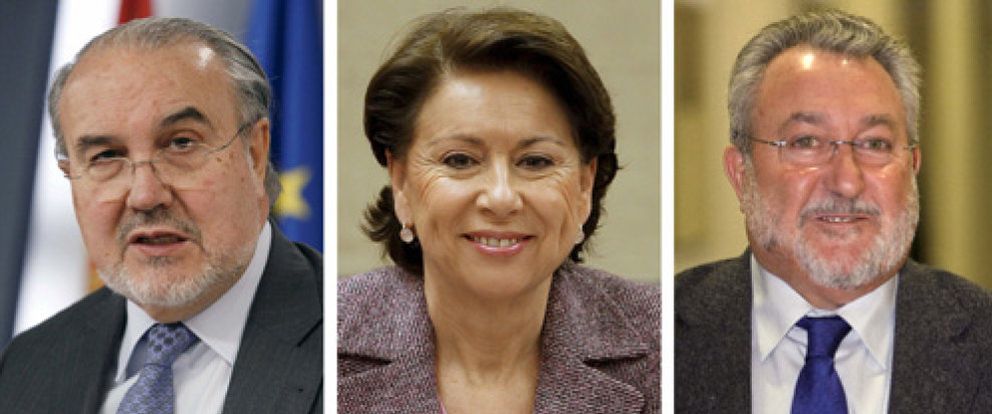 Foto: Solbes, Aguilar, Clos... ni pizca de nostalgia entre los 'ex' de Zapatero
