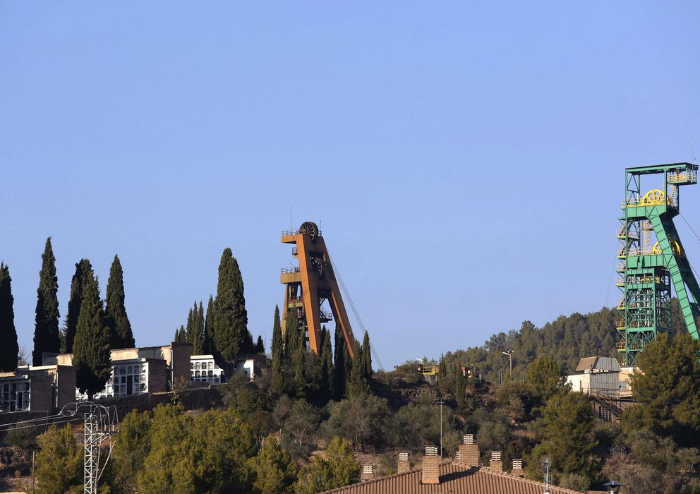 Foto: Vista de los exteriores de la mina de Iberpotash en Súria, Barcelona. (Efe)