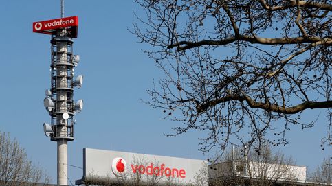 Vodafone baja el precio para la OPV de sus torres a una horquilla de 24-25 euros