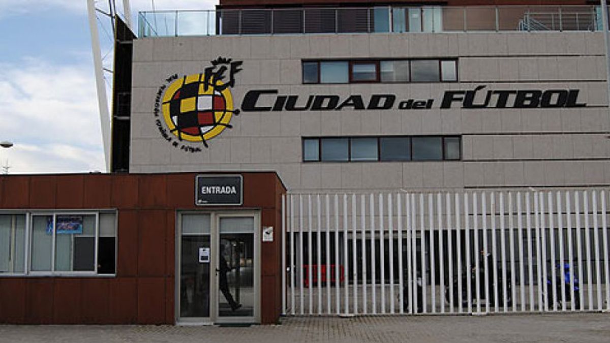 La RFEF deberá devolver la parcela que ocupa la Ciudad del Fútbol al Ayuntamiento de Las Rozas